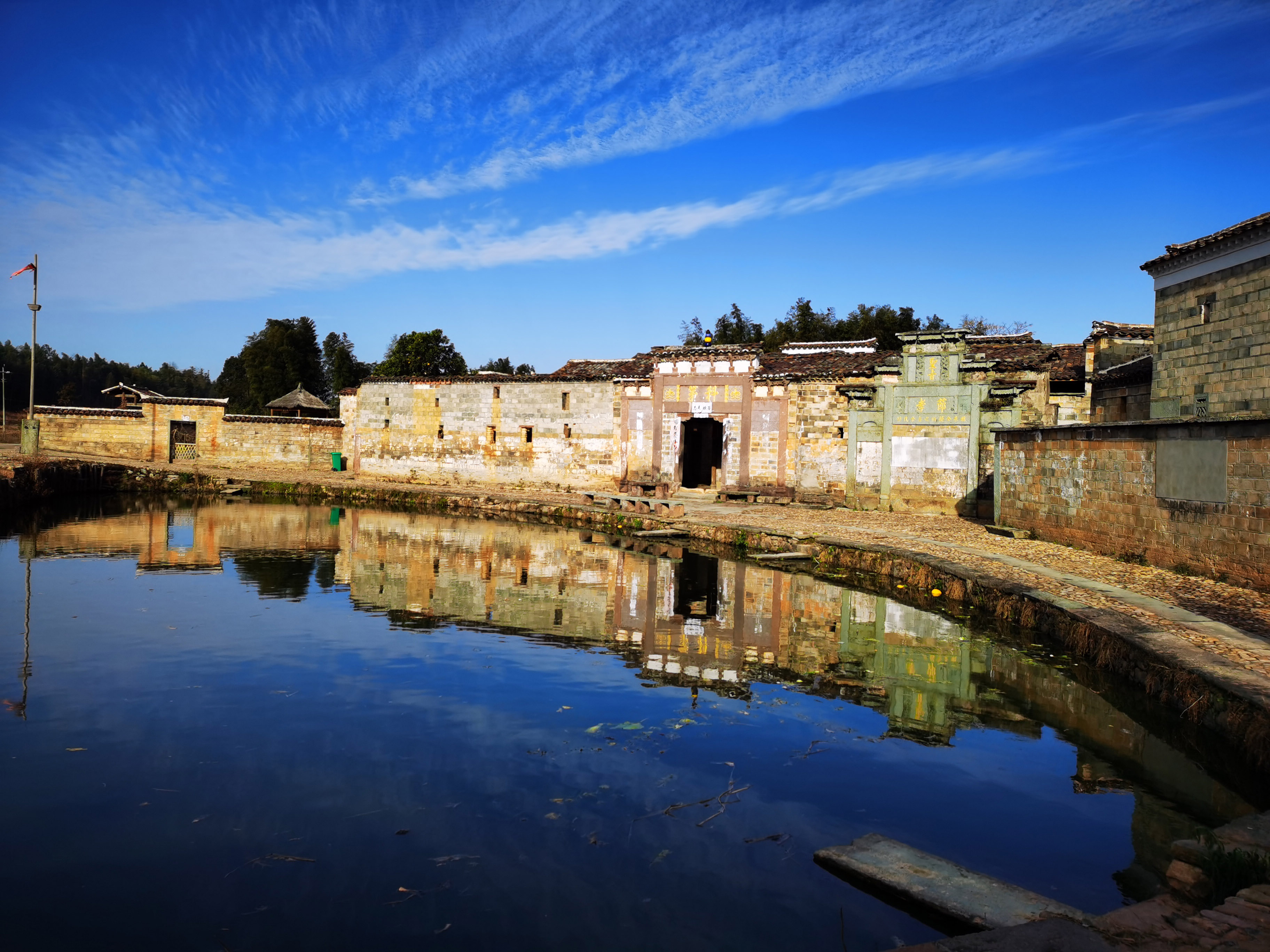 1713512778239931.jpg 1713512778239931.jpg